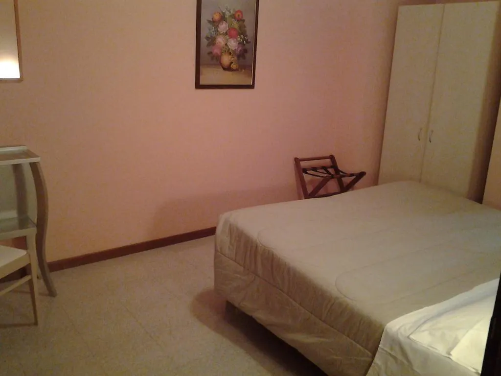 Hotel Danieli La Castellana Lago Di Garda Brenzone sul Garda